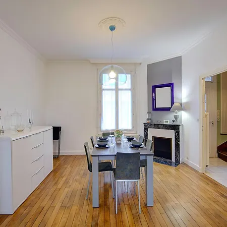 Διαμέρισμα Loeva - Maison De Famille *