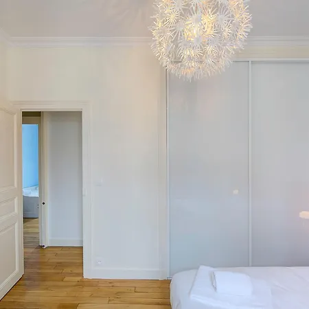 Loeva - Maison De Famille Διαμέρισμα